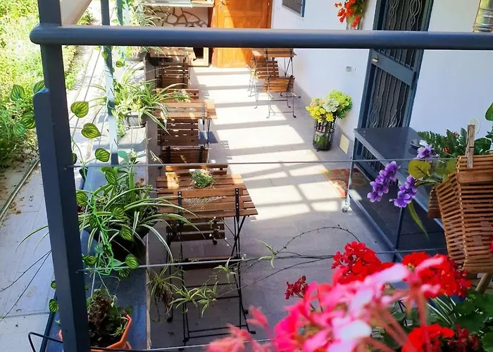 Lägenhet E S S E N T I A L